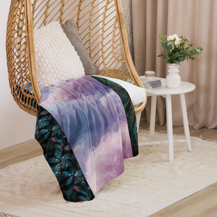 몽환적인 구름과 식물 모티브 셰르파 블랭킷 – 차분한 분위기를 위한 예술적인 힐링 블랭킷